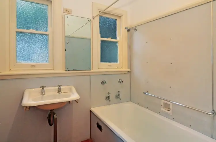 Fifth view of Homely house listing, 4 Junction Street, Nowra NSW 2541