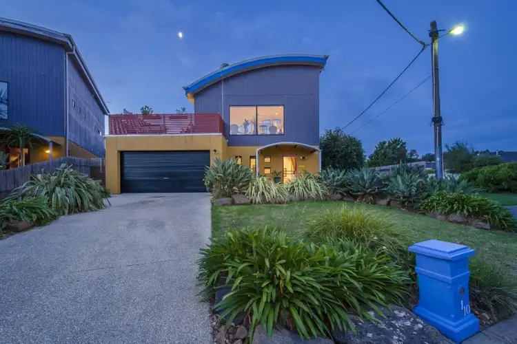 1/10 Finch Road, Werribee South VIC 3030
