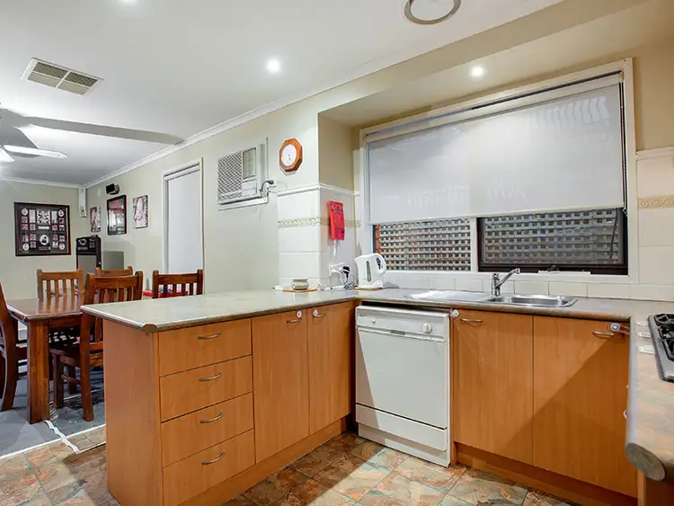 Sixth view of Homely house listing, 40 Sanderling Street, Werribee VIC 3030