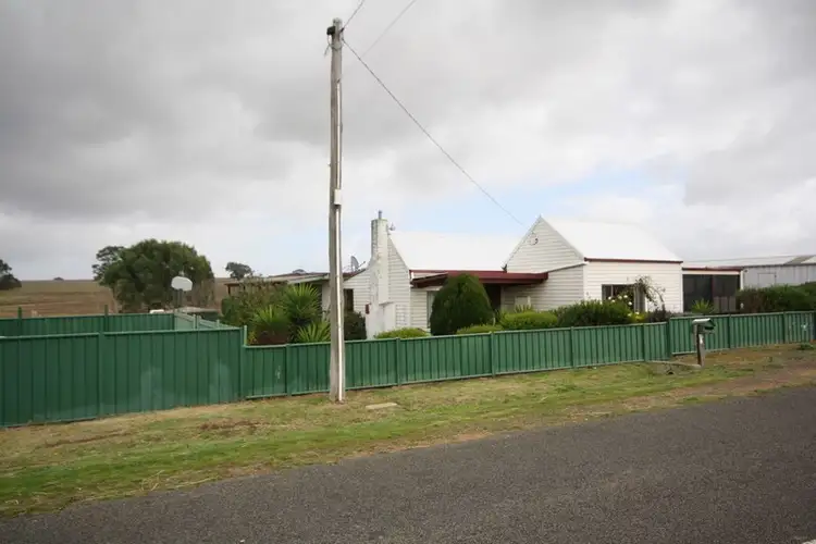 909 Cape Clear-Rokewood Road, Illabarook VIC 3351