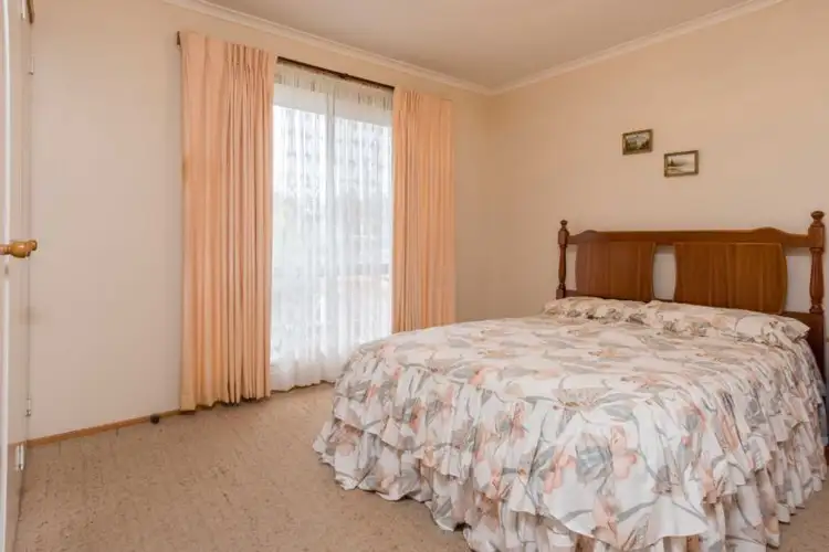 Sixth view of Homely house listing, 2/1 Glenvale Road, Mount Clear VIC 3350