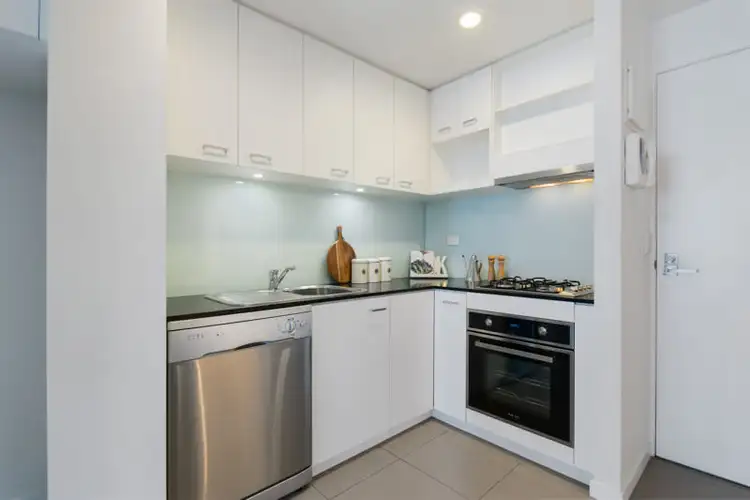 Fifth view of Homely apartment listing, 210/100 Plenty Road, Preston VIC 3072