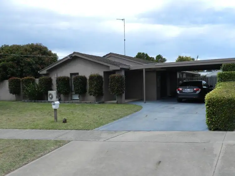 10 Queen Street, Paynesville VIC 3880