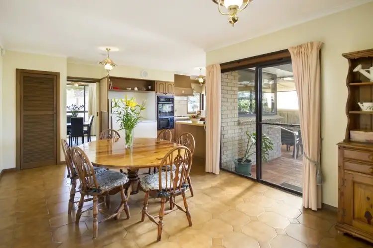 Fifth view of Homely house listing, 1 Bristol Court, Forest Hill VIC 3131