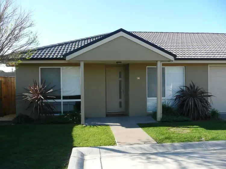 Villa 14/9 Wellington Street, Paynesville VIC 3880