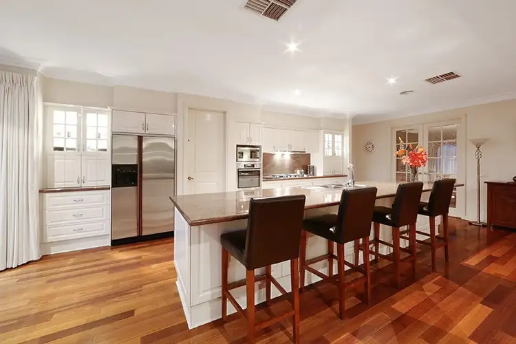 Second view of Homely house listing, 6 Perceval Court, Lysterfield VIC 3156