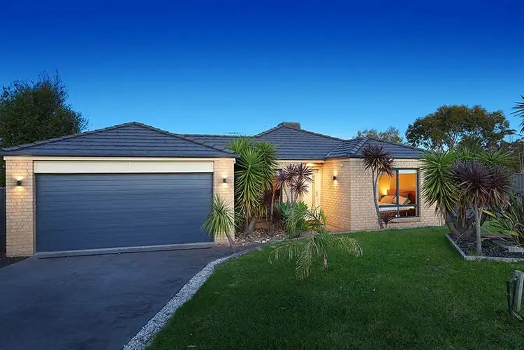 15 Marriott, Mount Martha VIC 3934