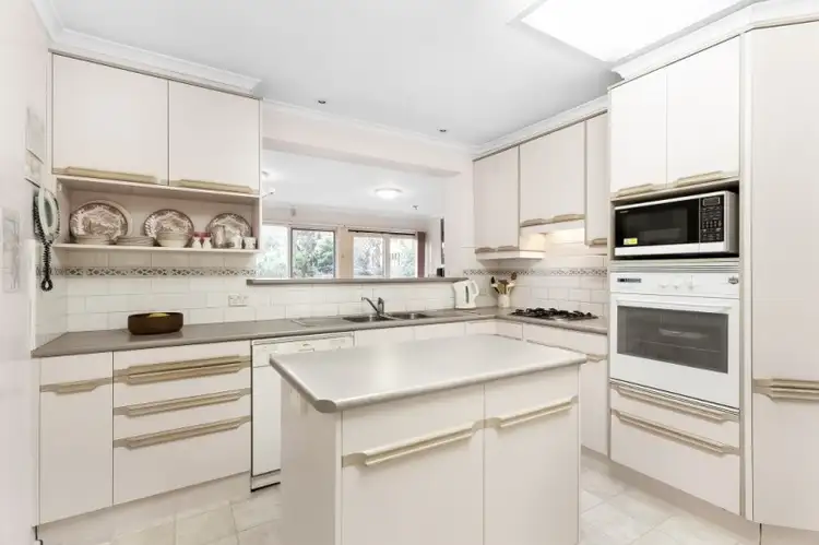 Fifth view of Homely house listing, 6 Anembo Court, Doncaster VIC 3108