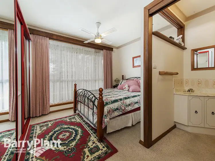 Seventh view of Homely house listing, 22 Gumtree Close, St Albans VIC 3021