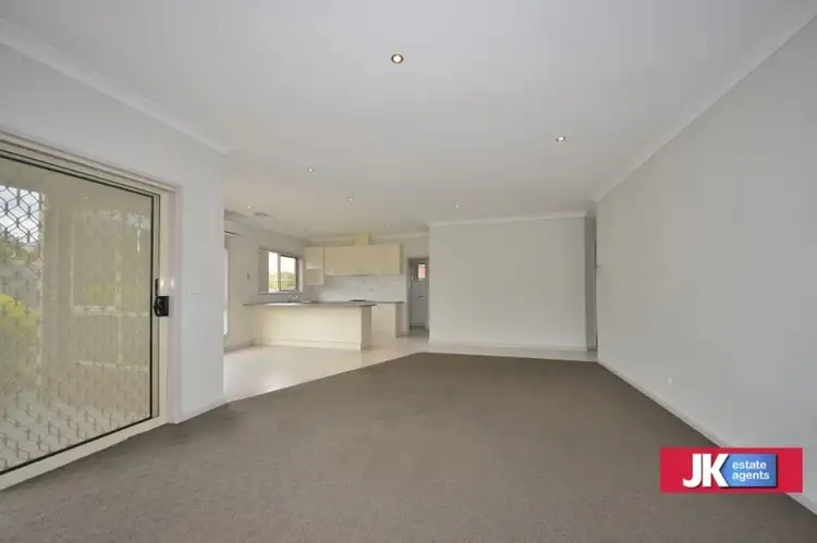 Fifth view of Homely unit listing, 2/9 Windle Court, Truganina VIC 3029