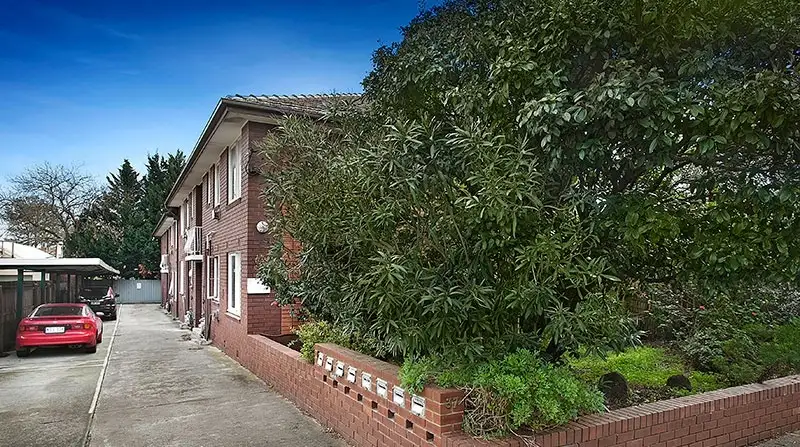 Main view of Homely unit listing, 6/37 Gilbert Grove, Bentleigh VIC 3204