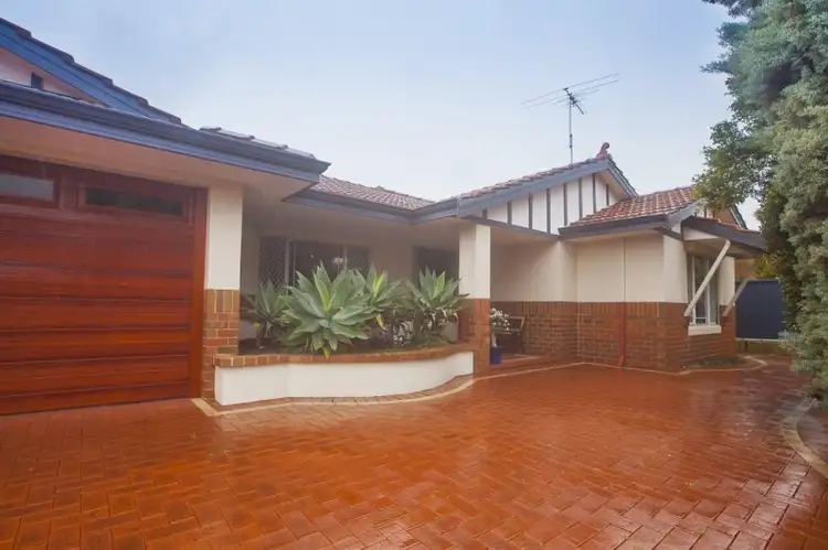 11 Strathcona Rise, Bibra Lake WA 6163