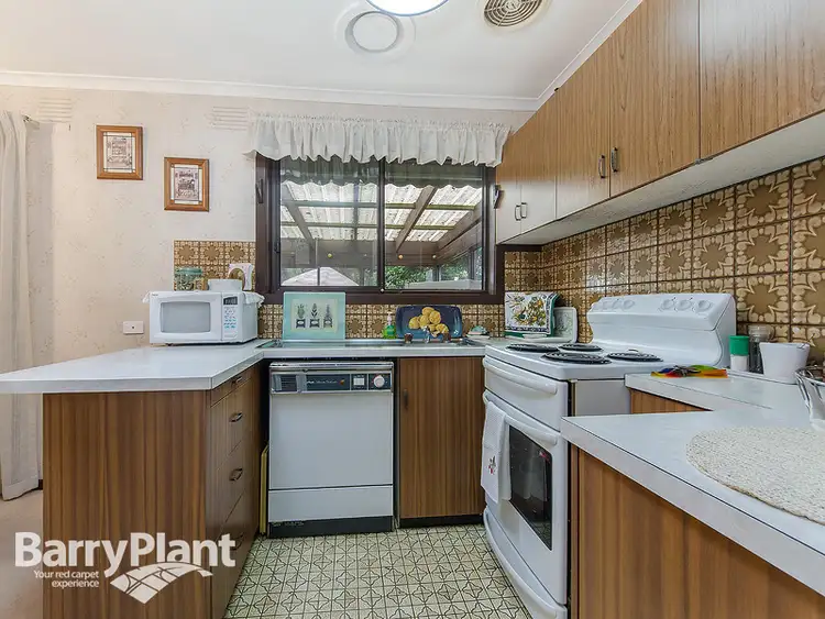 Fourth view of Homely house listing, 27 Reaburn Avenue, St Albans VIC 3021