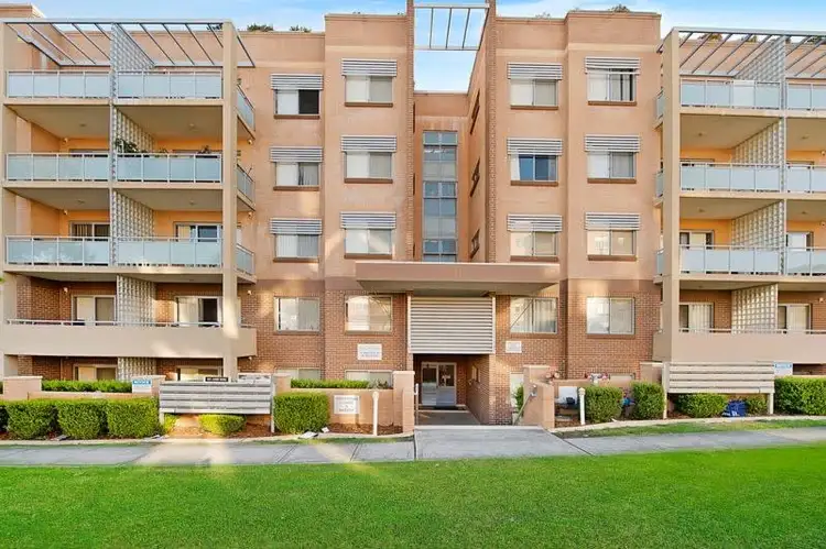30/10 Wallace Street, Blacktown NSW 2148