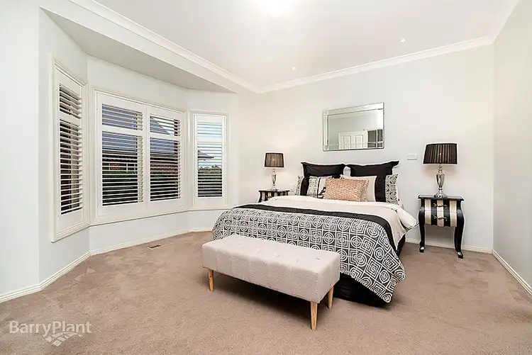 Sixth view of Homely townhouse listing, 2/1 Esther Court, Mount Waverley VIC 3149