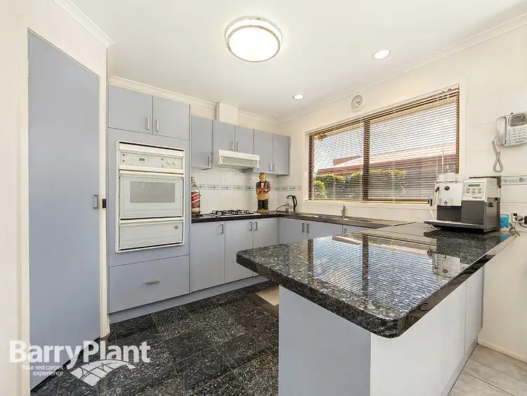 Fourth view of Homely house listing, 3 Currunghi Court, St Albans VIC 3021