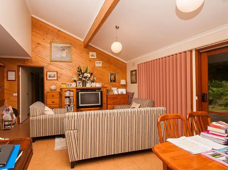 Fifth view of Homely house listing, 7 Wallaroo Square, Werribee VIC 3030