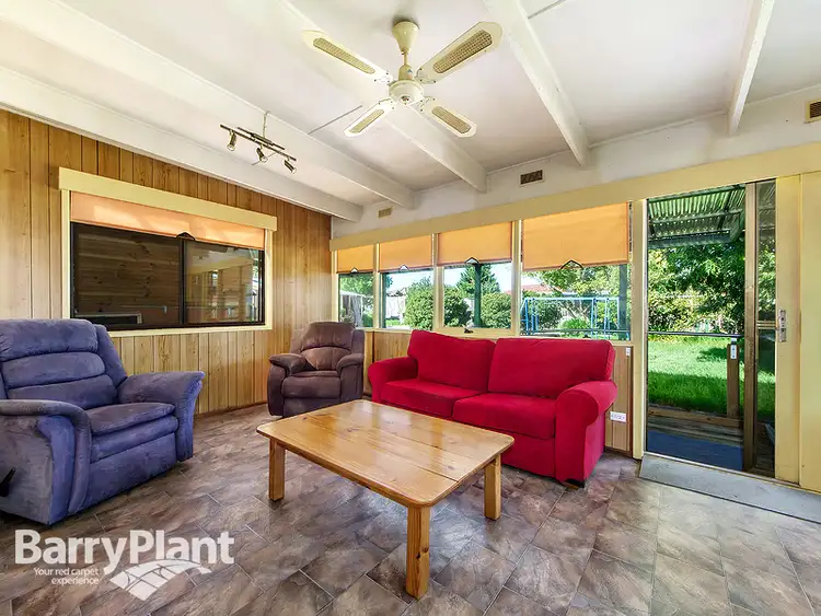 Fifth view of Homely house listing, 10 Crosslee Court, Deer Park VIC 3023