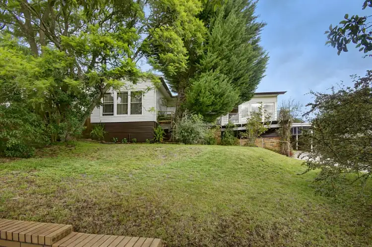 15 Cobden Street, Highton VIC 3216