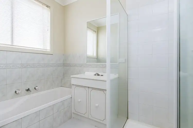 Fifth view of Homely unit listing, 2/19 Albert Street, Mount Waverley VIC 3149