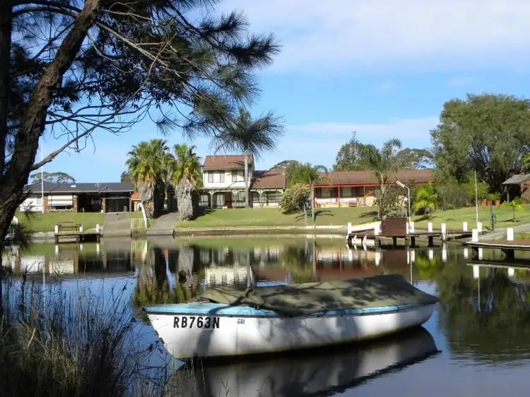 11 Finch Place, Sussex Inlet NSW 2540