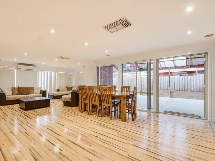 Seventh view of Homely house listing, 4 Loire Close, Hoppers Crossing VIC 3029