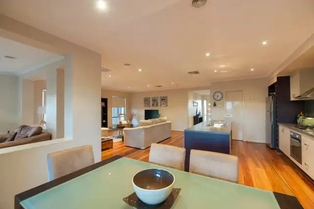 Fifth view of Homely house listing, 9 Kinross Court, Moama NSW 2731