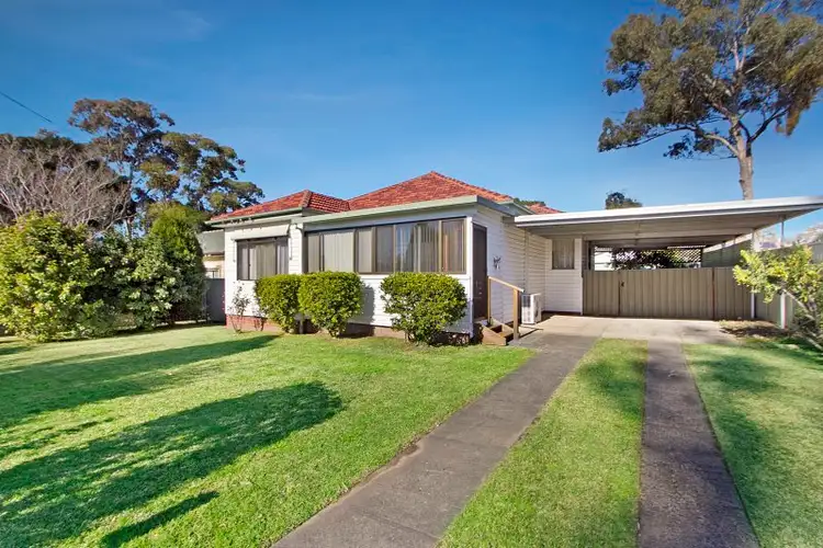 9 Dudley Ave, Blacktown NSW 2148