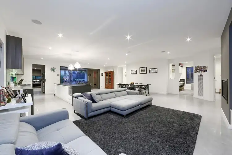 Fourth view of Homely house listing, 1 Hayes Court, Lysterfield VIC 3156