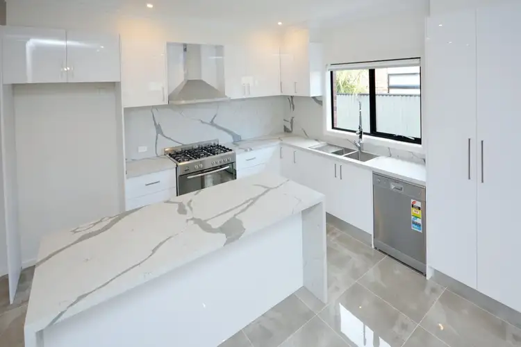 Second view of Homely house listing, 39 Thorngrove Avenue, Craigieburn VIC 3064