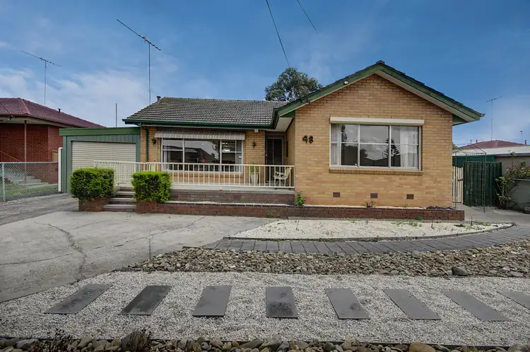 48 Neptune Avenue, Newcomb VIC 3219