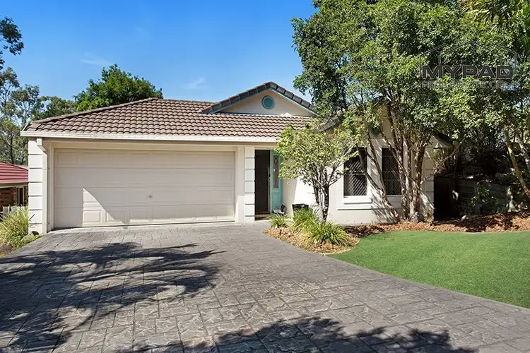 4 Grevillea Pl, Forest Lake QLD 4078