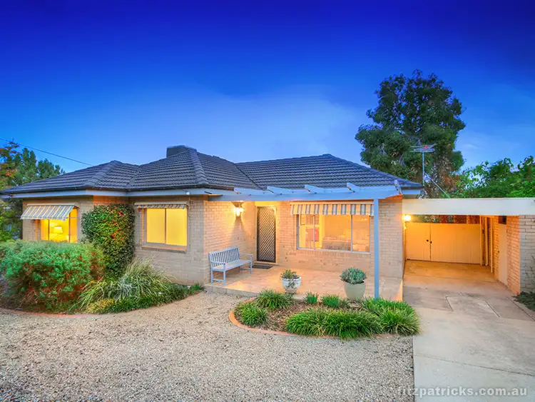 10 Wilson Street, Kooringal NSW 2650