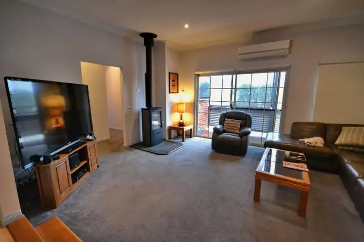 Second view of Homely house listing, 11 Kent Court, Mansfield VIC 3722