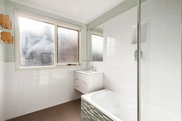 Fifth view of Homely unit listing, 1/96 Para Road, Montmorency VIC 3094