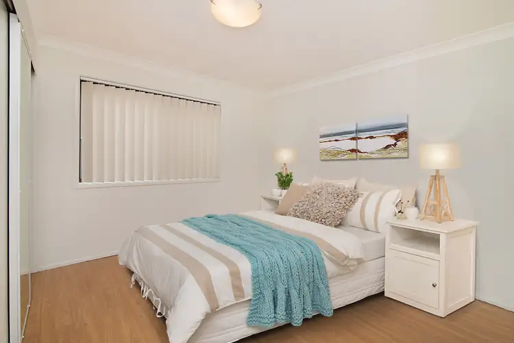 Second view of Homely villa listing, 2/2 Lynch Cres, The Entrance NSW 2261