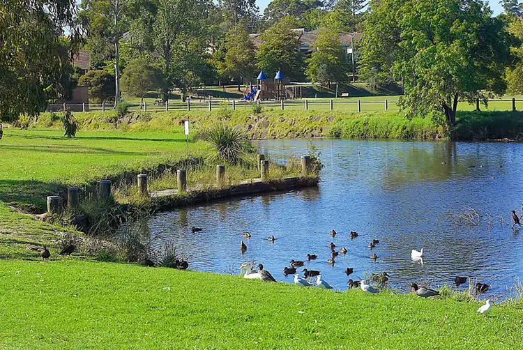 Fourth view of Homely house listing, 7 Huon Grove, Ashburton VIC 3147