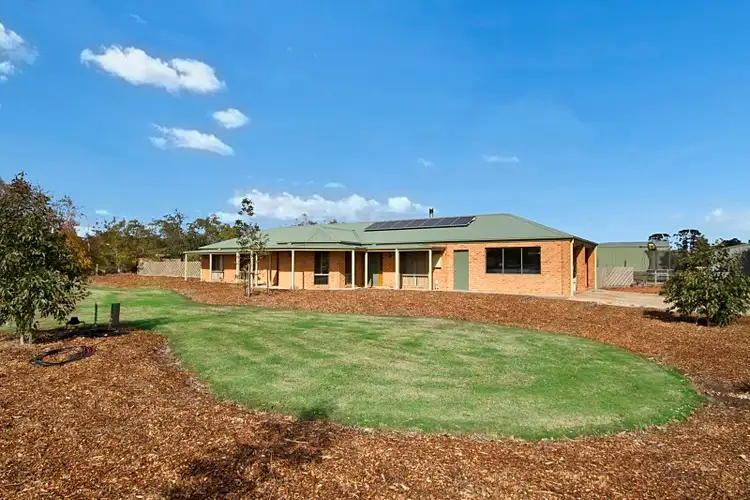 5 Mollison Court, Kilmore VIC 3764