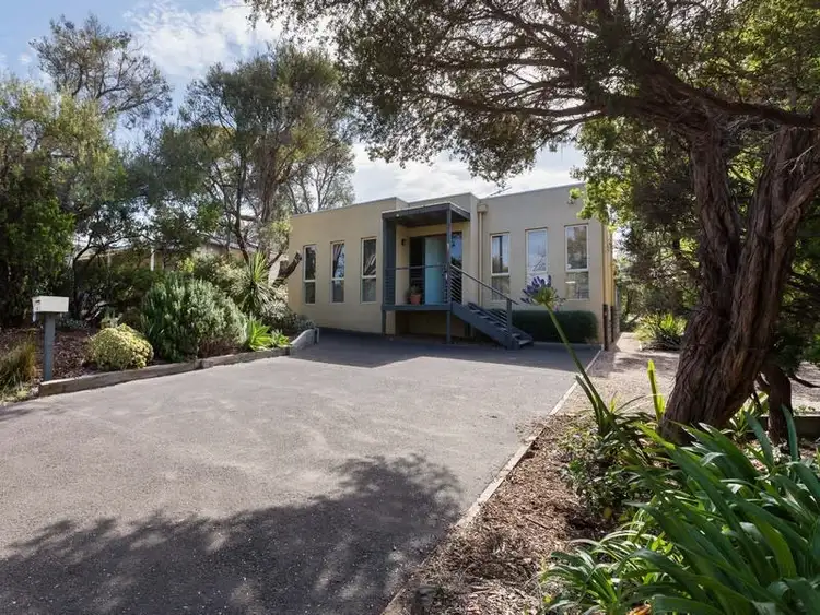 6 Manciple Street, Rye VIC 3941