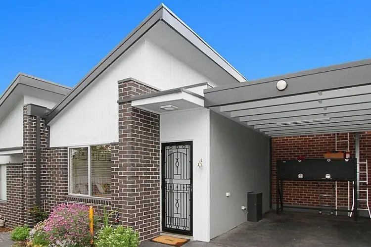 Second view of Homely unit listing, 4/88 Purinuan Road, Reservoir VIC 3073