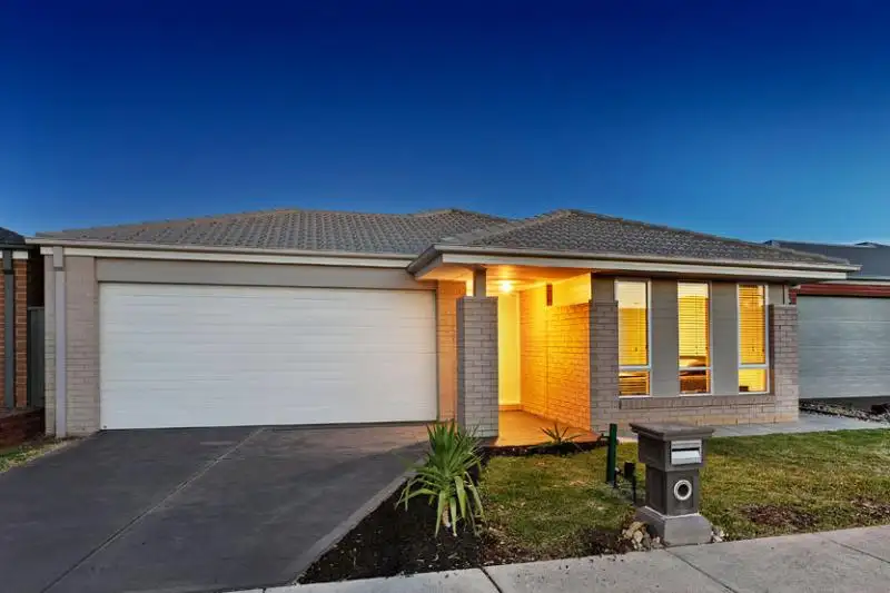 Main view of Homely house listing, 8 Vilnius Way, Truganina VIC 3029