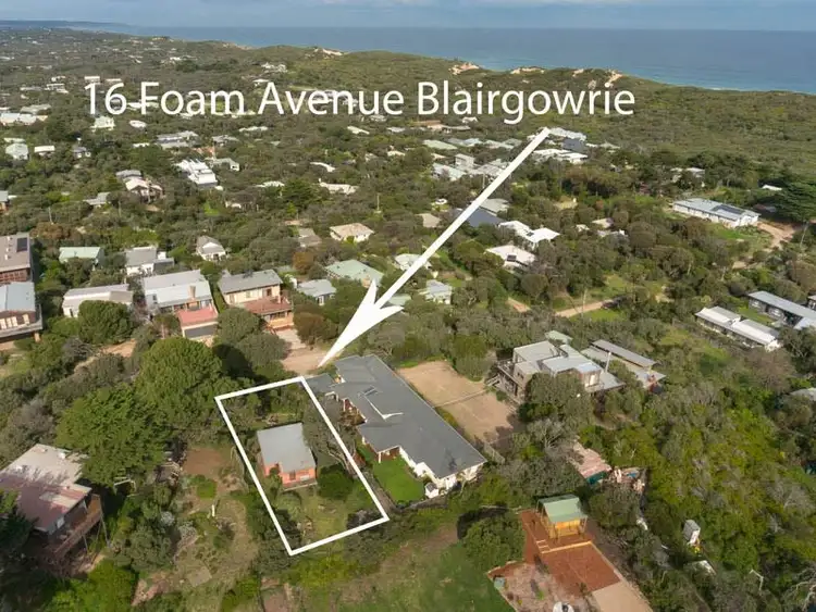 16 Foam Avenue, Blairgowrie VIC 3942