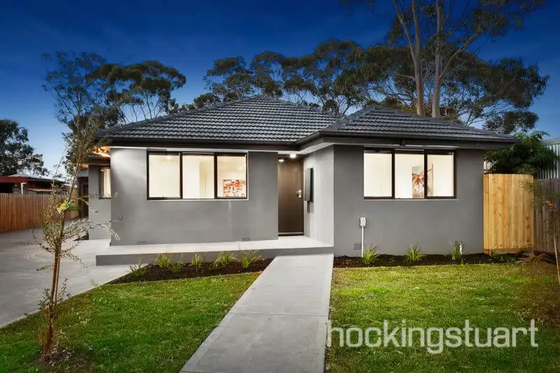 Main view of Homely unit listing, 1/4 Deavey Court, Altona VIC 3018