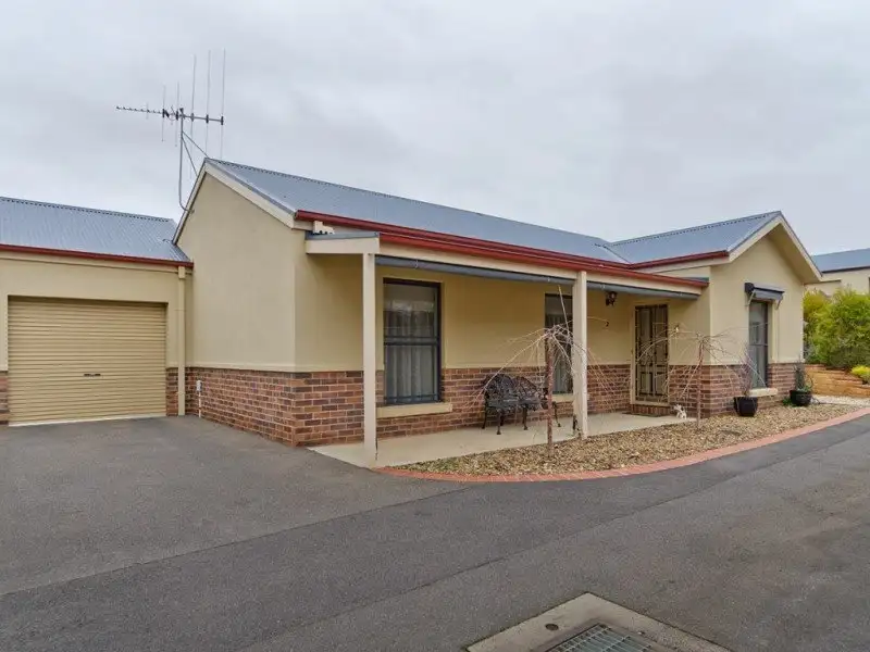 Main view of Homely house listing, Unit 2/3 Maldon Road, Castlemaine VIC 3450