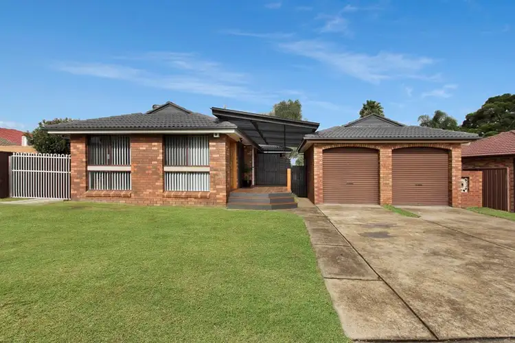 232 Banks Drive, St Clair NSW 2759