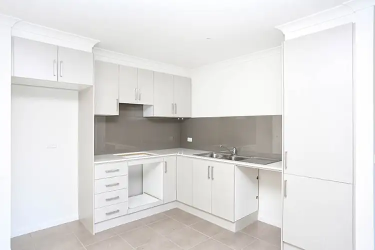 Second view of Homely house listing, 2/28 Treloar Crescent, Braybrook VIC 3019