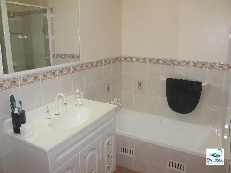 Third view of Homely villa listing, 1/261 Pacific Hwy, Swansea NSW 2281