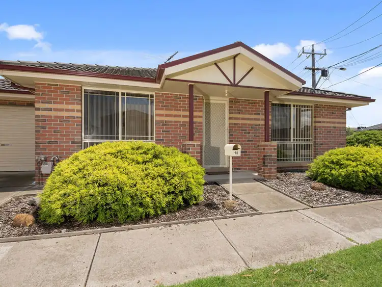 98 Knightsbridge Avenue, Altona Meadows VIC 3028