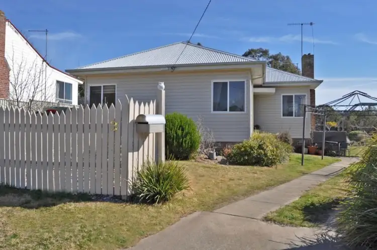 Main view of Homely house listing, 3 Chifley Place, West Bathurst NSW 2795