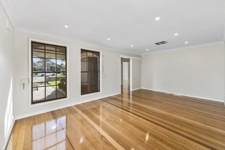 Fifth view of Homely house listing, 2 Bella Court, Thomastown VIC 3074